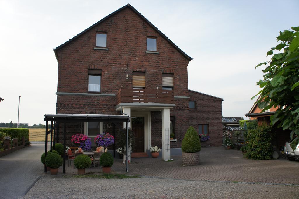 Ferienwohnung Poettershof Krefeld Rom bilde